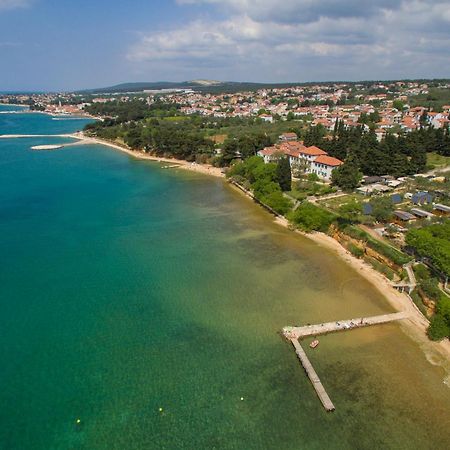 Kamp Karla & Bruno Hotel Sveti Filip i Jakov Kültér fotó