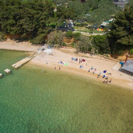 Kamp Karla & Bruno Hotel Sveti Filip i Jakov Kültér fotó