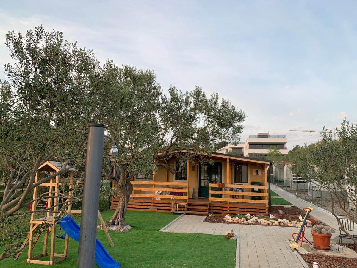 Kamp Karla & Bruno Hotel Sveti Filip i Jakov Kültér fotó