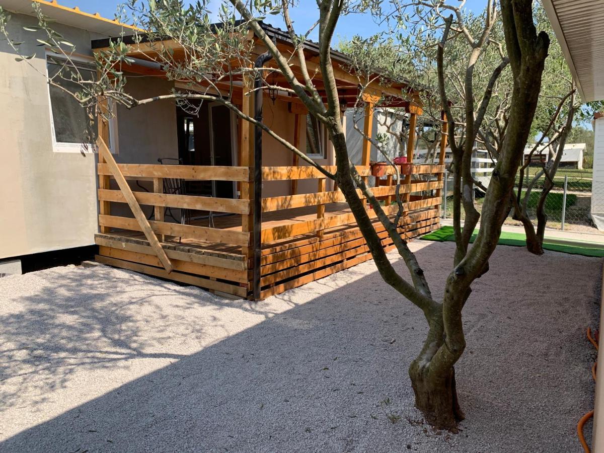 Kamp Karla & Bruno Hotel Sveti Filip i Jakov Kültér fotó