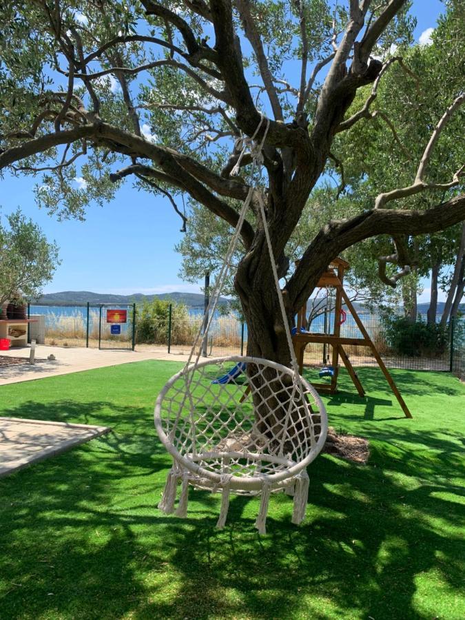 Kamp Karla & Bruno Hotel Sveti Filip i Jakov Kültér fotó