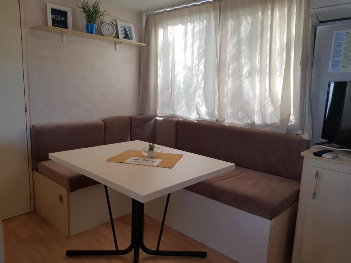 Kamp Karla & Bruno Hotel Sveti Filip i Jakov Kültér fotó
