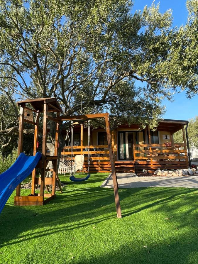 Kamp Karla & Bruno Hotel Sveti Filip i Jakov Kültér fotó