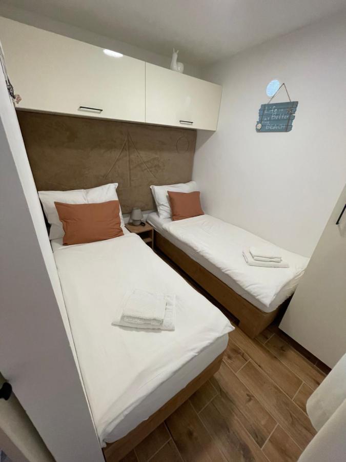 Kamp Karla & Bruno Hotel Sveti Filip i Jakov Kültér fotó